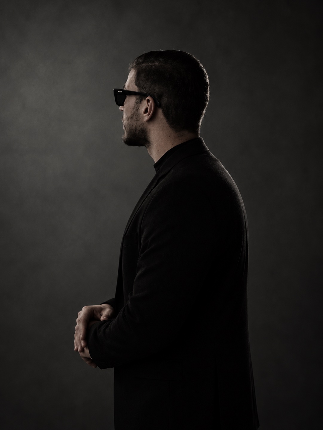 Studio edit of Yiğit Akalın’s original profile photograph